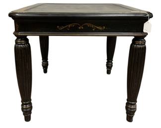 1366 - Side Table - 25 x 28.5 x 28.5