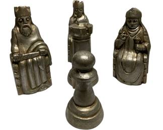 634 - 4 Oversized Chess Pieces/bookends - 11 x 5.5 x 5.5 (Description): As Is/Finger on 1 is Broken