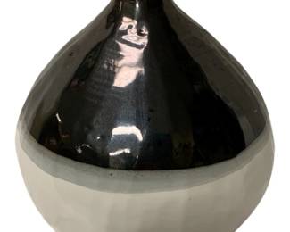 143 - Jug - 9 x 9