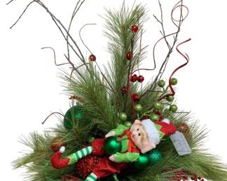 916 - Handcrafted Christmas Lighted Elf Arrangement (Description): 25 x 23 x 16 Used as is electric/electronic/mechanical item. No guarantee all components, untested.