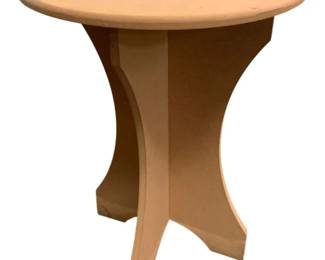 247 - Round Table w/ Green Tablecloth - 26 x 19.75