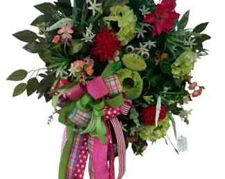 141 - Handcrafted Spring Frog Wreath - 34 x 24