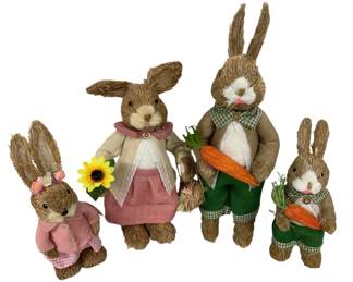 947 - 4 Sisal Bunnies w/ Flowers & Carrots (Description): 22" tall