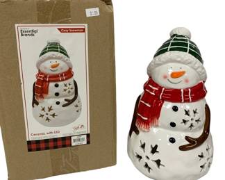1098 - Cozy Snowman Ceramic LED in Box - 6 x 6 x 10 (Description): Used as is electric/electronic/mechanical item. No guarantee all components, untested.