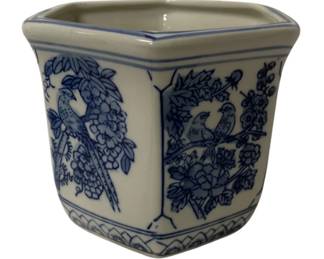 212 - Blue & White Planter - 5 x 5.75