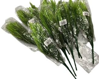 1216 - 10 Sprigs of Artificial Bead Grass