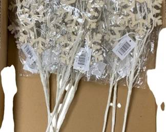 1005 - Snowflake Stems