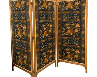 1429 - Vtg Chinoiserie Style Fabric 3-Panel Room Divider (Description): Insert is fabric - 68 x 84