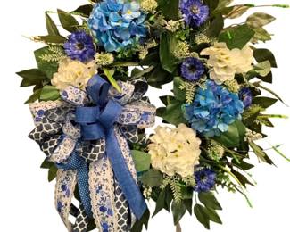 760 - Handcrafted Floral Wreath - 27 x 26