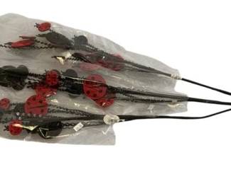 423 - Decorative Floral Spray featuring Lady Bugs (Description): 32" long