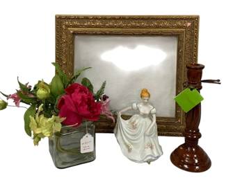 1324 - Assorted Items (Description): Frame - 13 x 16.5