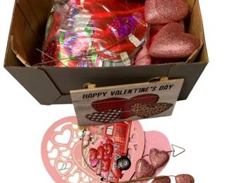1259 - Assorted Valentine's Day Items