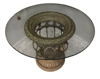 816 - Glass Top Round Table - 30 x 40