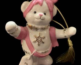 826 - Lenox 2012 Christmas Ornament - 4.25" Tall