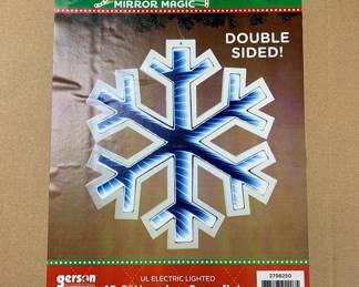 1015 - 15.6" Hanging Snowflake Double Sided w/ box (Description): Used as is electric/electronic/mechanical item. No guarantee all components, untested.
