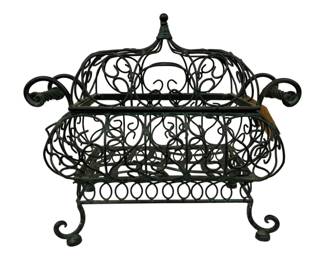1381 - Ornate Centerpiece Basket w/ Lid - 17.5 x 15 x 10