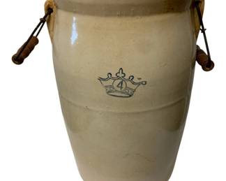 621 - 4-Gallon Crock w/ handles - 15 x 10 x 9