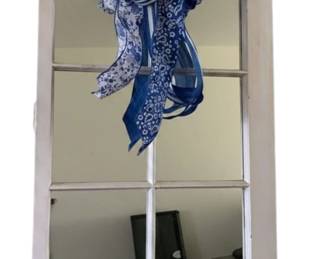 385 - Mirrored Window Sash w/ Bow - 32 x 20