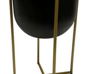 2793 - Three Hands Metal Planter w/ Stand (Description): 14 x 9.25