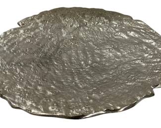 8540 - Three Hands Decorative Plate - 18 x 18 x 2.50