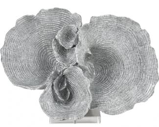 304 - Elk Studio Hilty Sculpture 9x13x6
