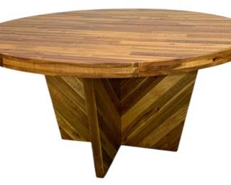 4221 - Wildwood Round Dining Table (Description): 30 x 59