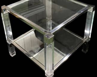 4200 - Acrylic Table - 24 x 24 x 24