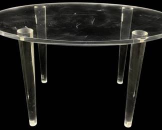 4189 - Acrylic Table - 18 x 24