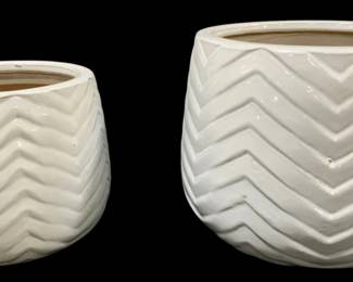 2639 - Three Hands Ceramic Vase - 9 x 11