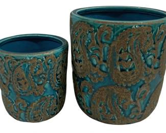 2515 - 2 Three Hands Planters - 6.75 x 6, 5 x 4.5