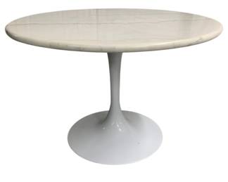 7010 - Eero Saarinen Style Tulip Table (Description): 30 x 45