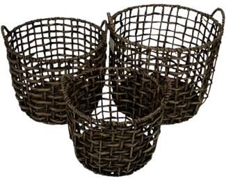 2764 - Three Hands Set of 3 Baskets (Description): 16 x 17