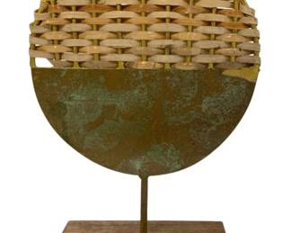 8552 - Three Hands Tabletop Decor w/ Woodbase (Description): 7 x 2.5 x 10.5