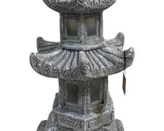2677 - Three Hands Solar Lighted Garden Statue (Description): Used as is electric/electronic/mechanical item. No guarantee all components, untested. 25.25 x 12.5 x 12.5