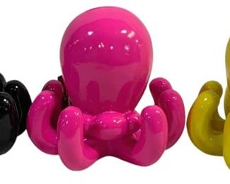 2585 - 3 Three Hands Octopus Banks - 5.5 x 5.5 x 5.25