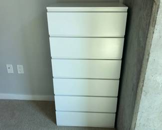 Lot #71 Lot of 5 Tall White Six-Drawer Dressers, Airbnb and Hospitality Furniture