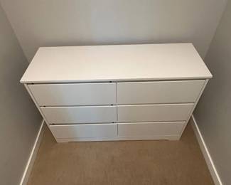 Lot #76 Final Lot of 8 Compact White Six-Drawer Dressers, Hotel and Rental Property Furniture