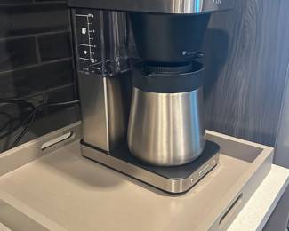 Lot #33 Commercial Lot of 10 OXO Coffee Makers, Airbnb, Hotel and Office Small Appliances