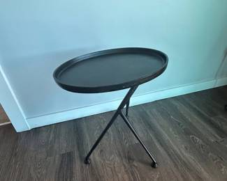 Lot #102 Set of 4 Small Black Metal Side Tables, Modern Nightstands and Hotel Accent Tables
