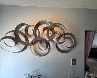 Metal wall sculpture