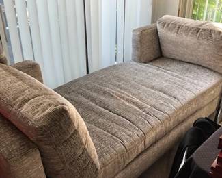 Extra large chase lounge