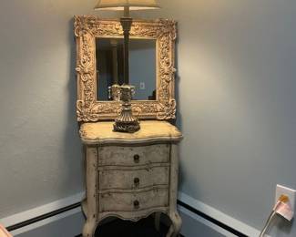 End Table , Mirrow, Lamp