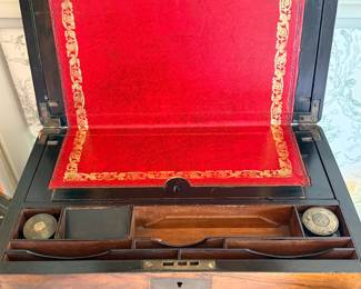 Traveling Desk