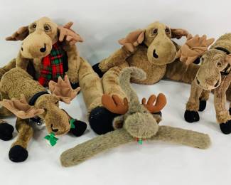 Big Sky Carvers, Inc. Moose Stuffed Animals