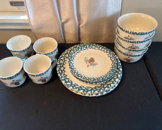 Pine Cone Dishes