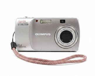 Olympus Camedia D-540 Zoom Digital Camera