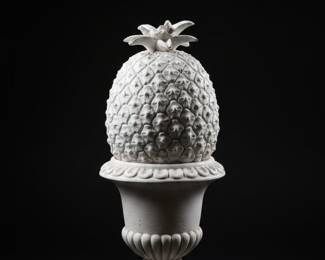 Decorative Pineapple Urn Finial