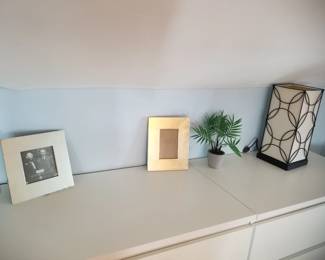 Photo frames; table lamp