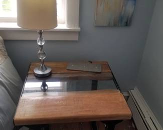 End table; table lamp