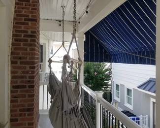 Hanging hammock chairs